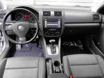 WE FINANCE '08 VolksWagen Low Miles ABS Sunroof AM/FM/CD/MP3 A/C Alloy Wheel, image 16