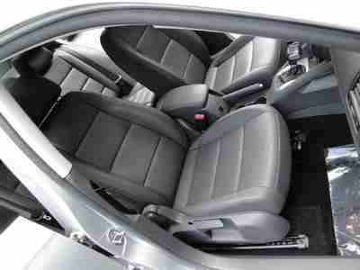 WE FINANCE '08 VolksWagen Low Miles ABS Sunroof AM/FM/CD/MP3 A/C Alloy Wheel, image 17