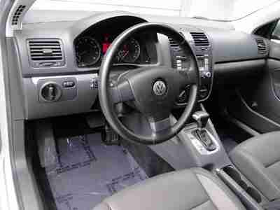 WE FINANCE '08 VolksWagen Low Miles ABS Sunroof AM/FM/CD/MP3 A/C Alloy Wheel, image 18