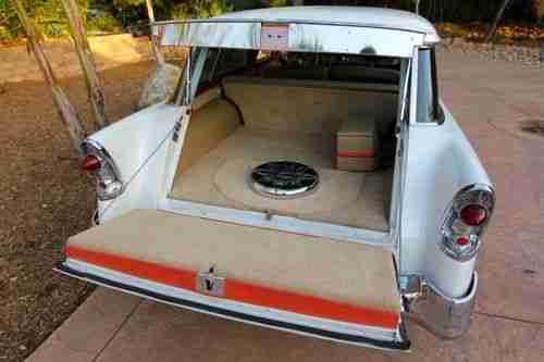 1956 Chevrolet Bel Air Nomad Beautiful 100% Rust free California Show car, image 19