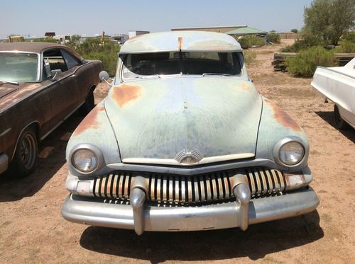 1951 mercury monterey 4 door