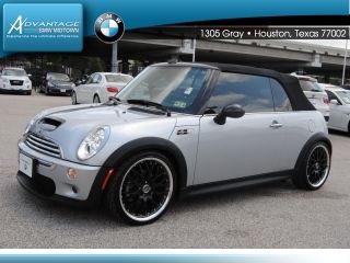 2007 mini cooper convertible 2dr s