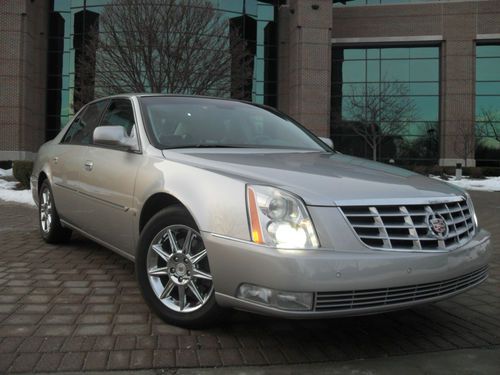 2008 cadillac dts w/1sc moonroof chromes heated/cooled seats warranty nice!!!!