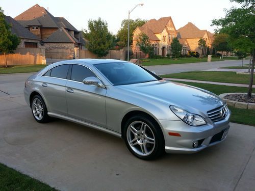 Mercedes benz 2006 cls500 - fully loaded - great condition!