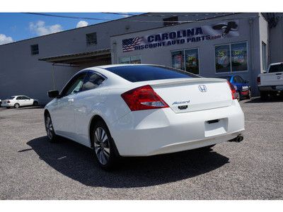 EX Coupe 2.4L Beverage Holder (s) Anti-Lock Braking System (ABS) Power Outlet(s), image 5