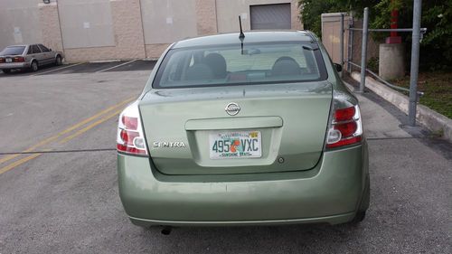 2008 nissan sentra base sedan 4-door 2.0l