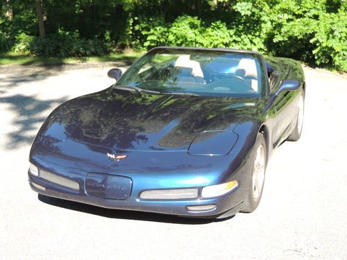 2001 Chevrolet Corvette Convertible 5.7L, Z-51, new Michelins, loaded, mint!, image 3