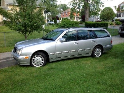 2001 mercedes-benz e320 4matic wagon 4-door 3.2l