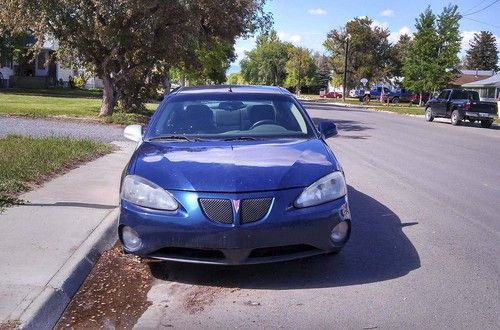 2005 pontiac grand prix base sedan 4-door 3.8l