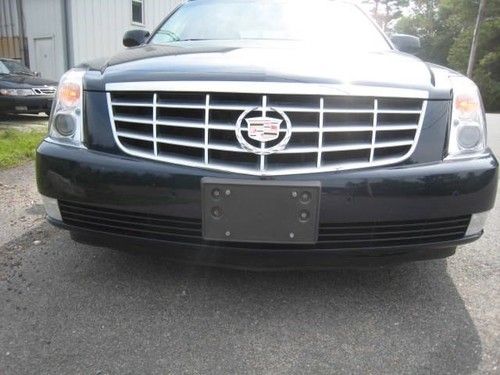 2006 cadillac dts luxury i automatic 4-door sedan