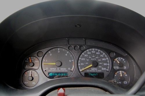 NO RESERVE VERY CLEAN 1998 Chevrolet Blazer LS 4 door, 4.3 V6, 15