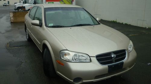 2001 nissan maxima se  only 109k  in great condition