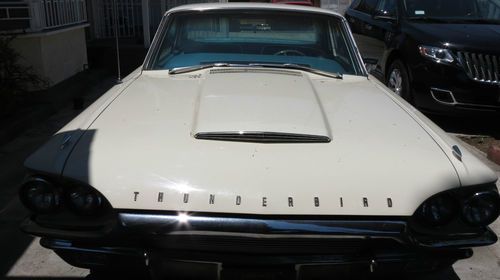 1964 ford thunderbird (white w/ turqoise interior) w/ 390 cu.v8 runs like new!*