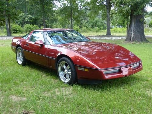 1986 chevrolet corvette with 4+3 manual transmission