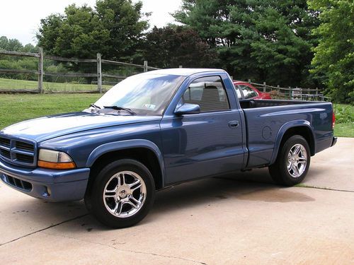 2003 dodge dakota r/t standard cab pickup 2-door 5.9l