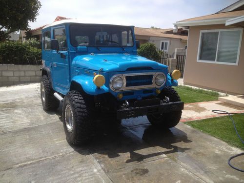 Toyota 1973 fj40 cruiser