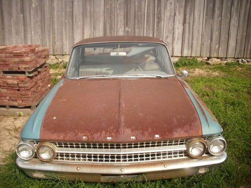 1961 ford galaxy (base model)