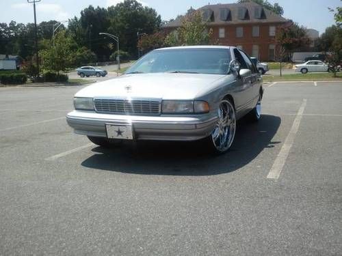 1993 chevrolet caprice classic sedan 4-door 4.3l