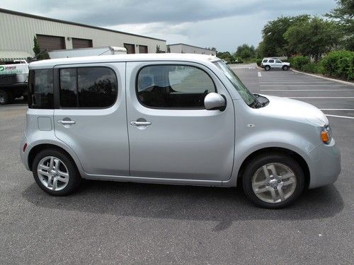 Nissan cube sl 1.8l. 2012  0 (zero) mile