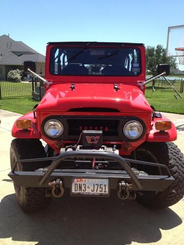 Beautifully Restored 1970 Toyota Land Cruiser FJ40, image 3