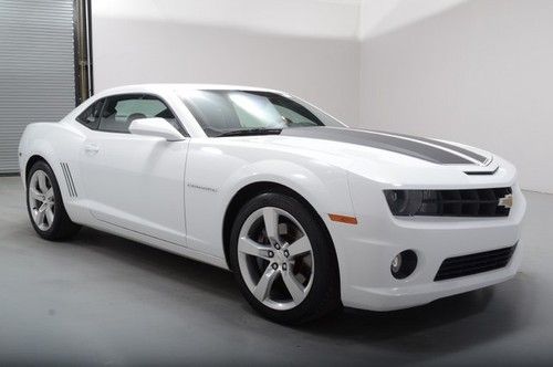 2010 chevy camaro ss rwd   manual sunroof leather keyless 61k miles kchydodge