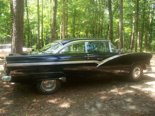 1956 ford fairlane victoria hardtop