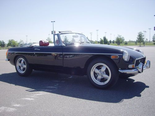 1970 MGB Convertible, image 8