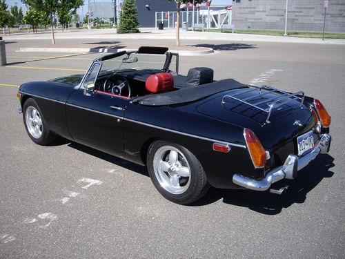 1970 MGB Convertible, image 19