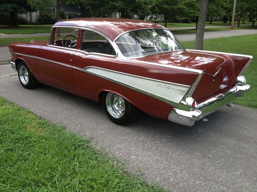 1957 Chevy Bel Air 2 Door, image 2