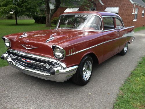 1957 Chevy Bel Air 2 Door, image 3