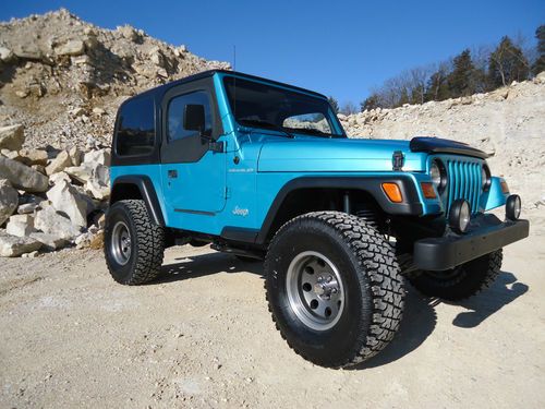 Lifted wrangler with 350tpi &amp; 700r4 corvette lt1 conversion! low original miles!