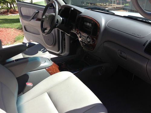 2006 Toyota Sequoia Limited Sport Utility 4-Door 4.7L, US $14,999.00, image 9