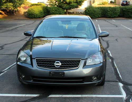 2006 Nissan Altima SL Sedan 4-Door 2.5L, image 4
