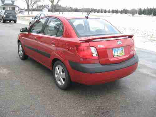2009 Kia Rio SX Sedan 4-Door 1.6L, image 2