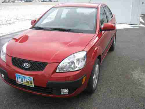 2009 Kia Rio SX Sedan 4-Door 1.6L, image 7