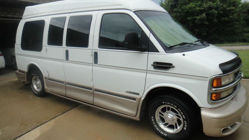 2000 chevrolet express 1500 ez ride conversion van