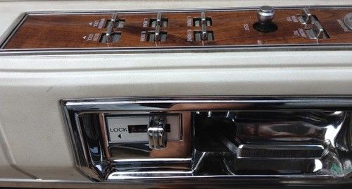 1989 Lincoln Town Car Low Miles Great Condition, US $4,999.99, image 5