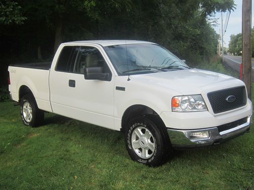 2004 ford f-150 xlt extended cab pickup 4-door 5.4l