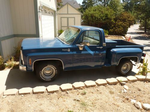 Classic 1979 chevy chevrolet cheyenne c10 pick up truck, step side short bed