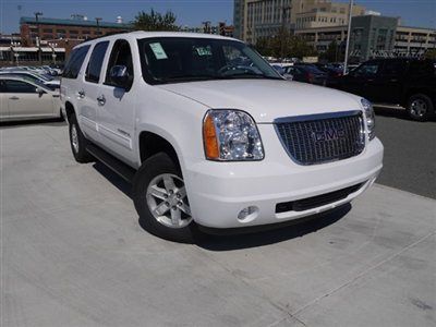 2013 gmc yukon xl 4wd slt sun/entertainment/destinations pkg