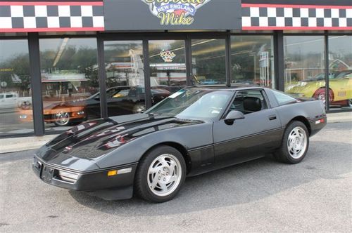 1990 chevrolet corvette base hatchback 2-door 5.7l