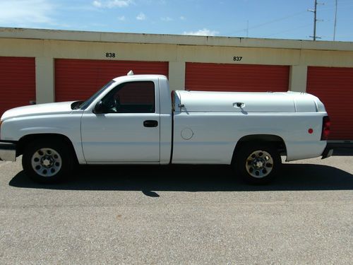 2007 chevy 1500 sprayer truck 30 gallon tank, pump yard sprayer, insect sprayer