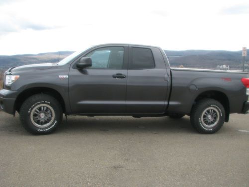 2012 toyota tundra rock warrior double cab less than 600 miles &amp; many add ons
