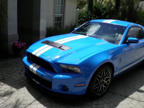 2011 shelby gt 500 only 166 miles new condition.