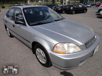 1996 honda civic lx 4 door sedan 1 owner cold air good tires great mpg