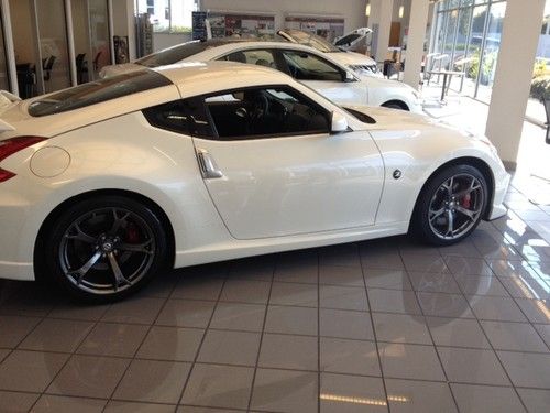 2013 Nissan 370Z Nismo Coupe 2-Door 3.7L, US $40,988.00, image 4