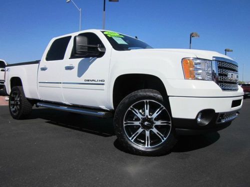 2011 gmc sierra denali 2500 hd crew cab diesel 4x4 truck used~low miles~warranty