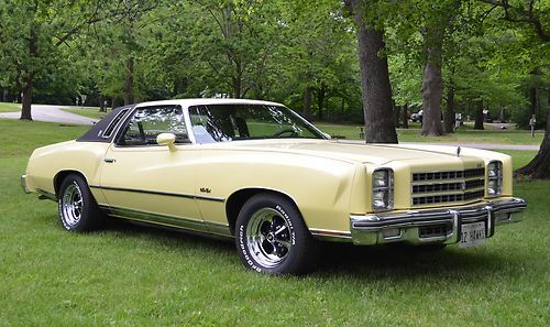 Landau, yellow, black, runs great, new tires and rims, great stereo system