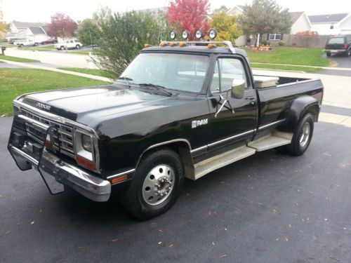 1983 dodge d350 single cab dually 81k miles!! 360/auto/ air/cruise