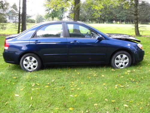 NO RESERVE 2008 Kia Spectra EX Sedan 2.0L WRECKED REPAIRABLE SALVAGE, image 2